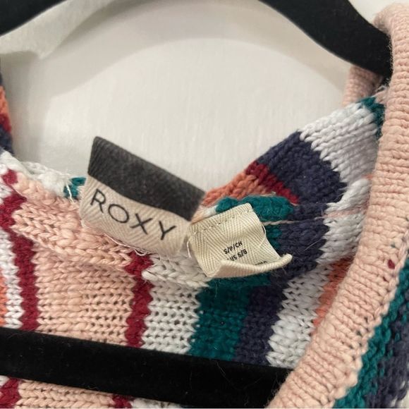 Roxy Tilly’s Exclusive Pink Teal White Red Vertical Striped Hooded Knit Sweater - Picture 16 of 16